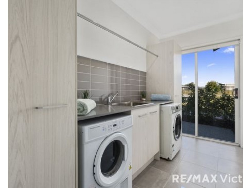 6 Peakview Drive, Caboolture QLD 4510