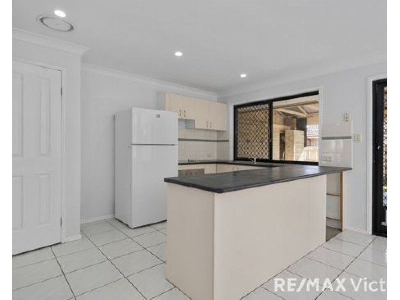 10 Parkview Street, Morayfield QLD 4506