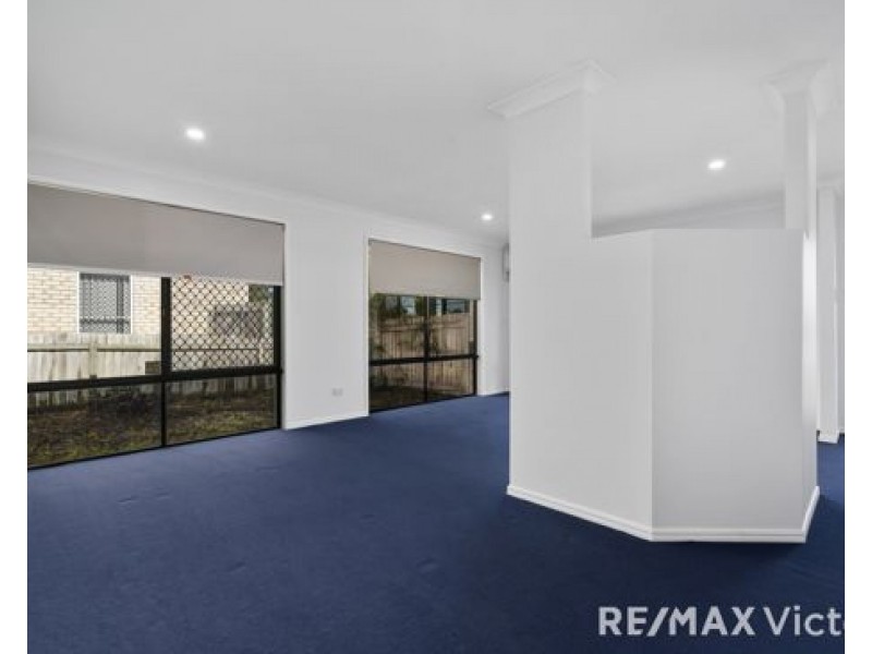 10 Parkview Street, Morayfield QLD 4506