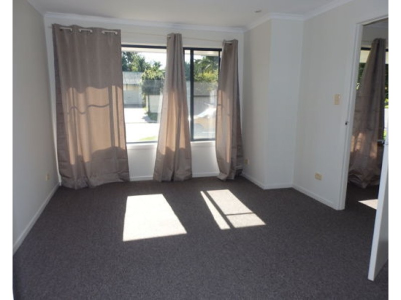 15 Chelsea Promenade, Caboolture South QLD 4510