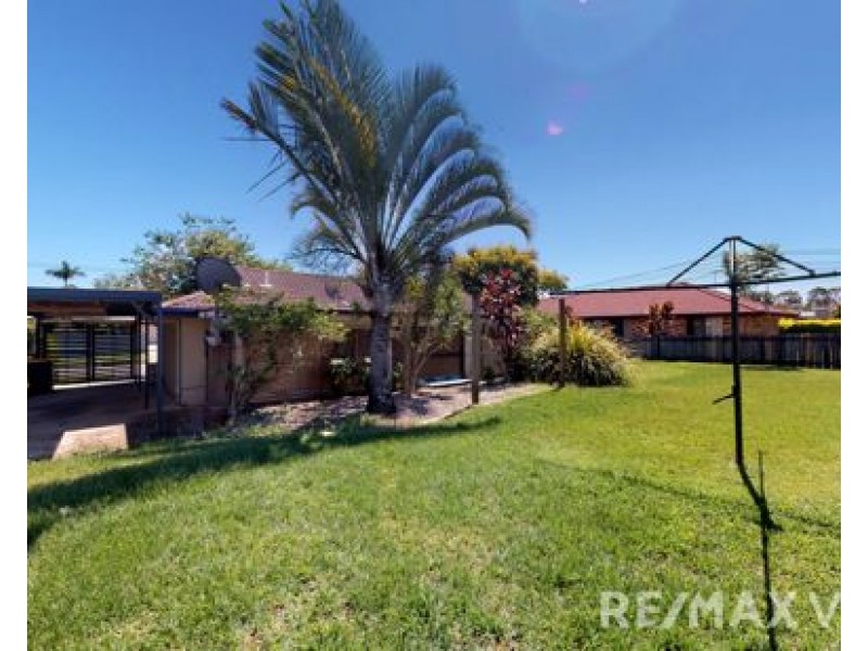 15 Chelsea Promenade, Caboolture South QLD 4510