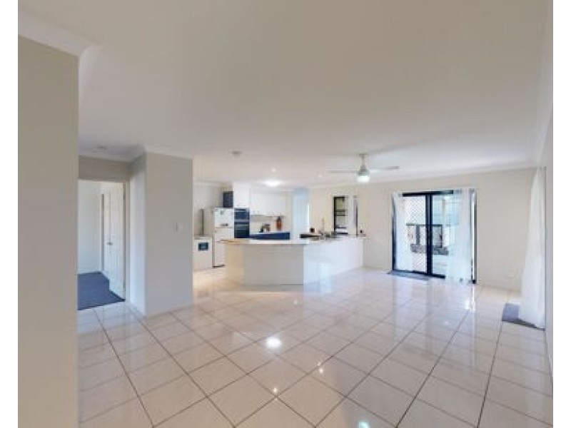 10 Penda Street, Morayfield QLD 4506