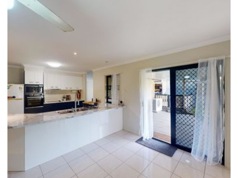10 Penda Street, Morayfield QLD 4506