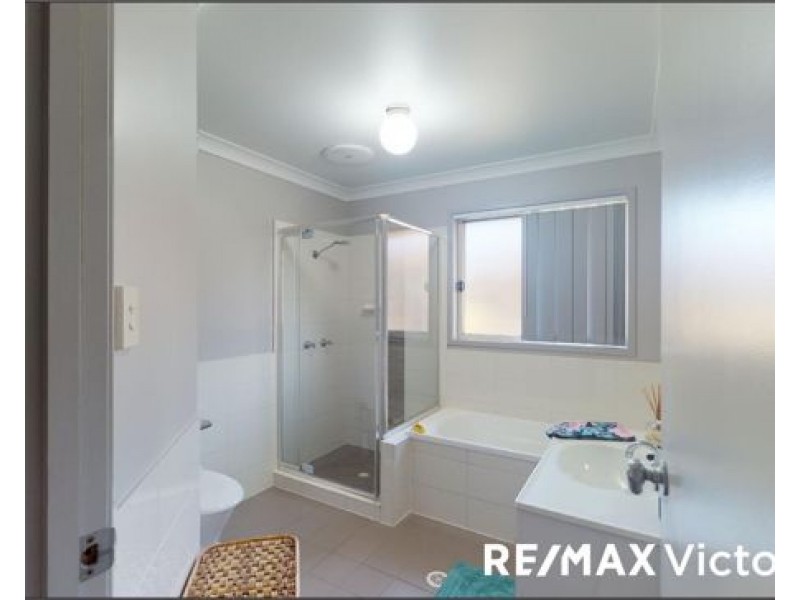7 Henley Court, Bellmere QLD 4510