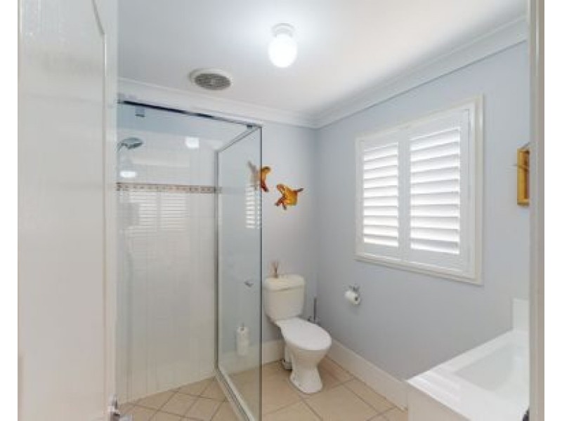 9 Julie Drive, Morayfield QLD 4506