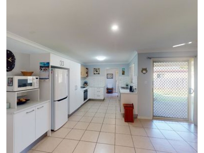 9 Julie Drive, Morayfield QLD 4506