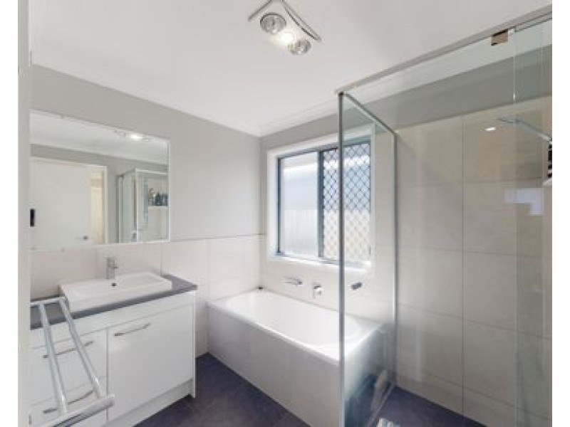 29 Goldencrest Street, Caboolture QLD 4510