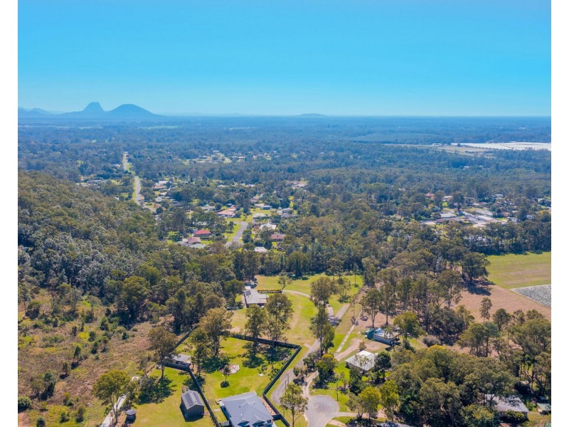 37 Hatchman Court, Elimbah QLD 4516