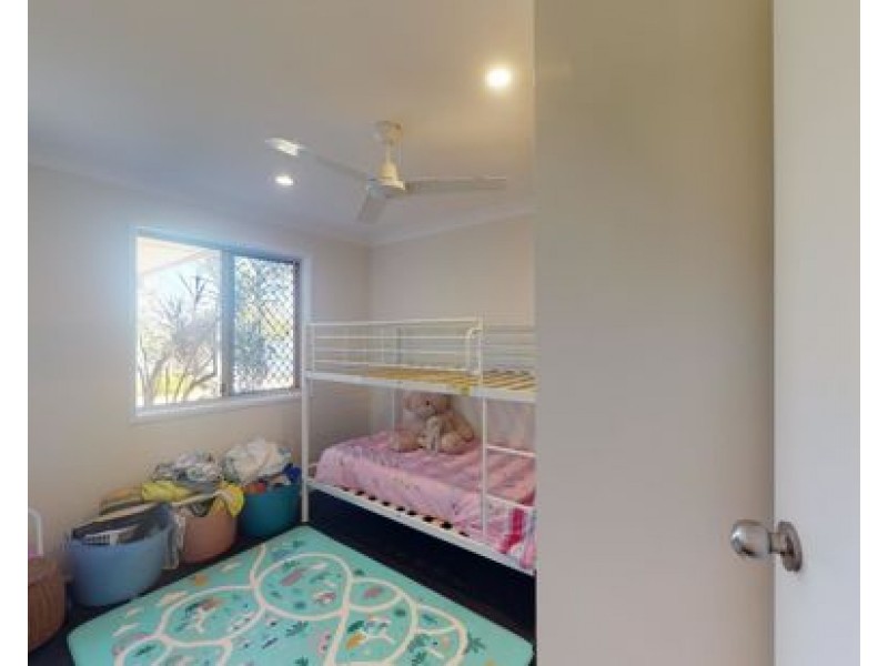 10 Blamey Court, Morayfield QLD 4506