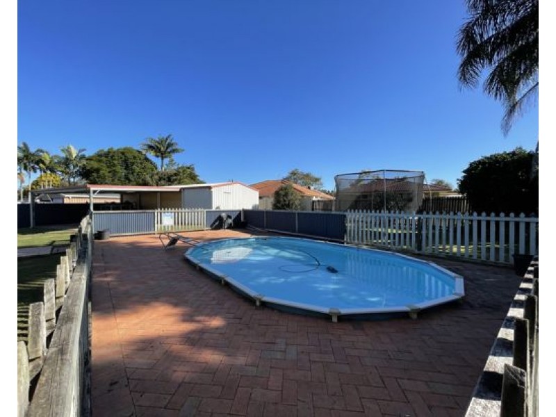 10 Blamey Court, Morayfield QLD 4506