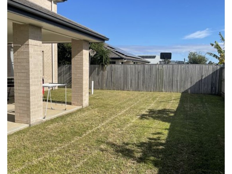 13 Raff Road, Caboolture South QLD 4510