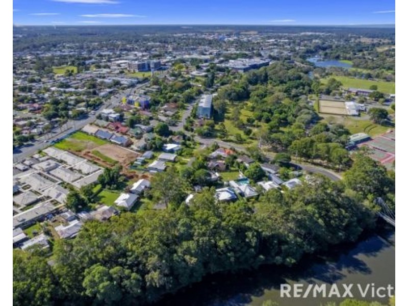 11 The Esplanade, Caboolture QLD 4510