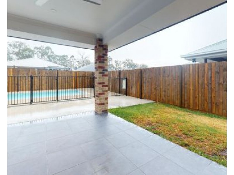 28 Broadwater Road, Morayfield QLD 4506