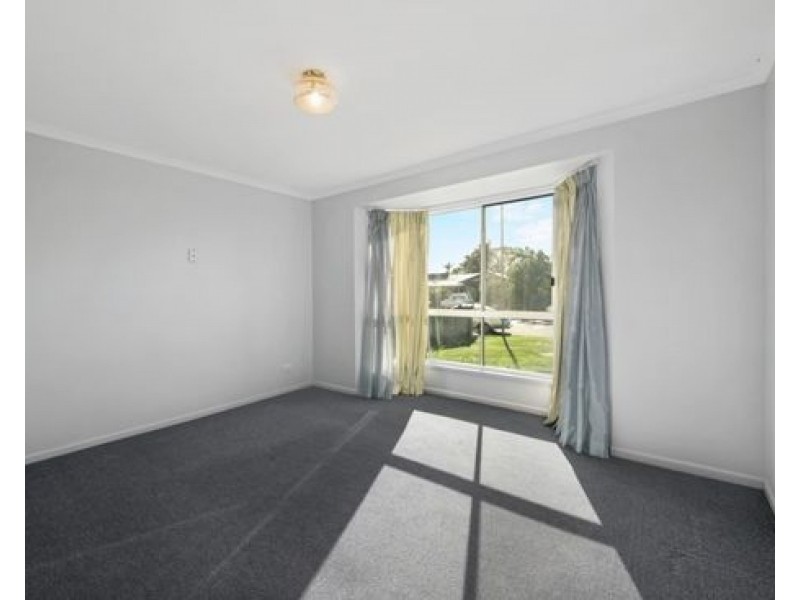 23 CRESTWELL CLOSE, Morayfield QLD 4506