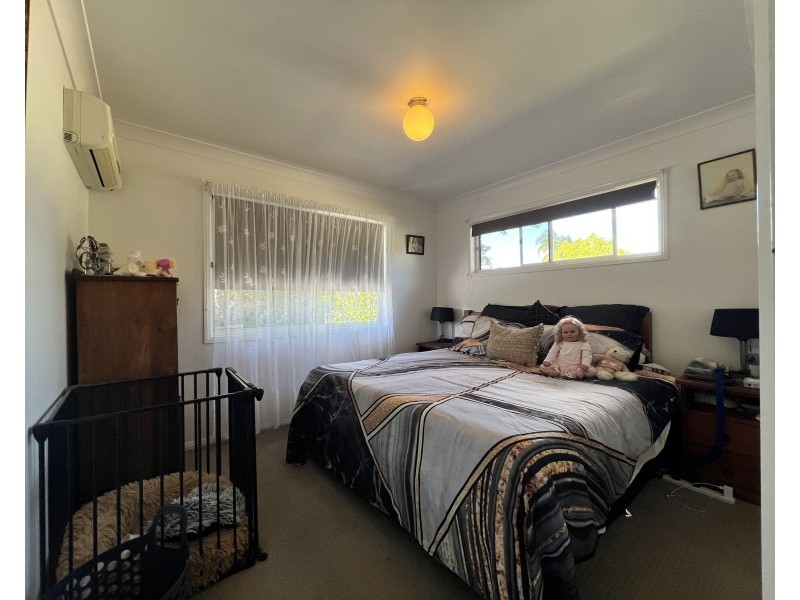 1/4 Lyndal Court, Morayfield QLD 4506