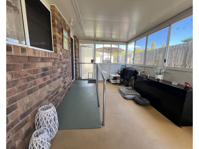 1/4 Lyndal Court, Morayfield QLD 4506