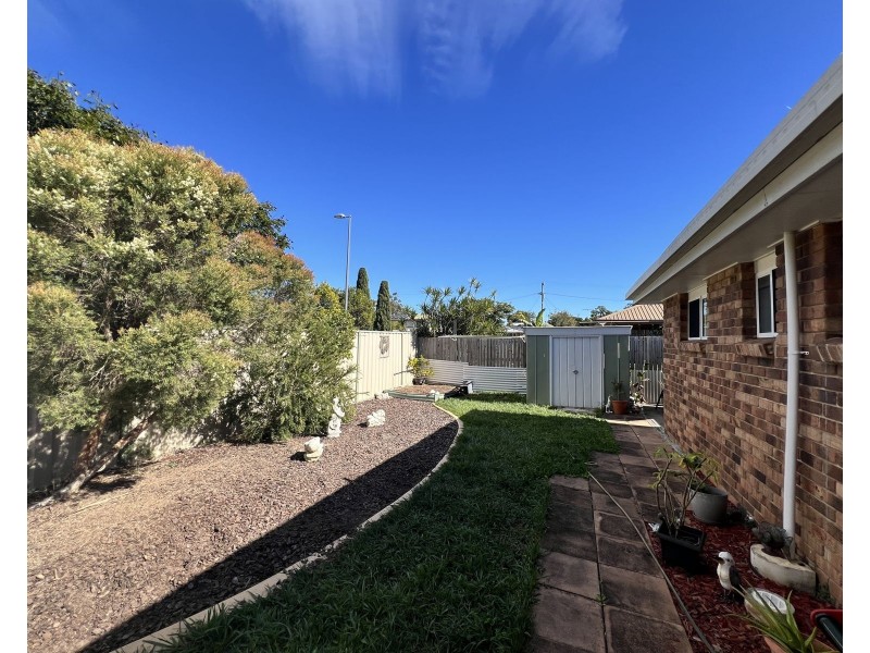 1/4 Lyndal Court, Morayfield QLD 4506