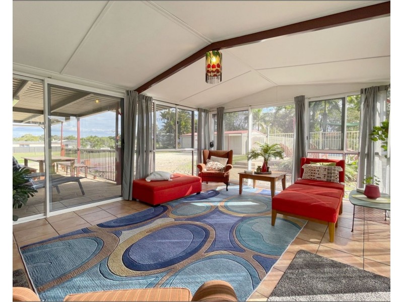 1-3 Vine Crescent, Elimbah QLD 4516