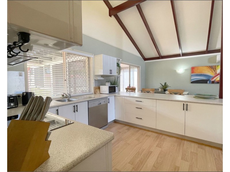 1-3 Vine Crescent, Elimbah QLD 4516