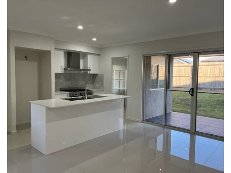 30 Georgia Street, Caboolture South QLD 4510