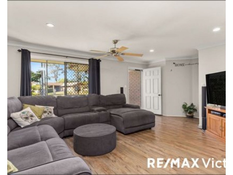 27 Berkeley Court, Caboolture QLD 4510