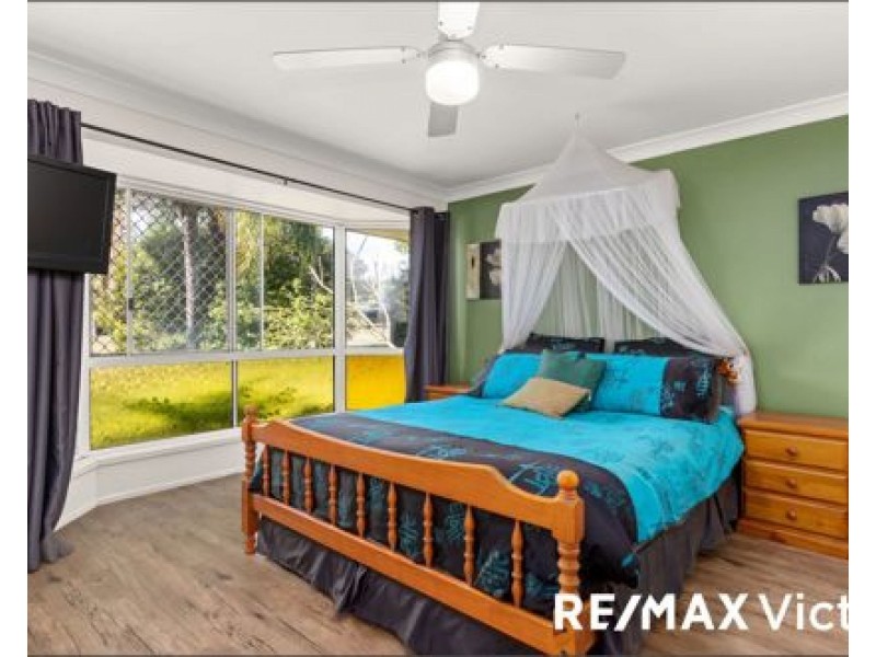 27 Berkeley Court, Caboolture QLD 4510
