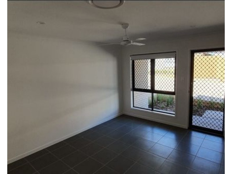 77/15 Waratah Way, Morayfield QLD 4506
