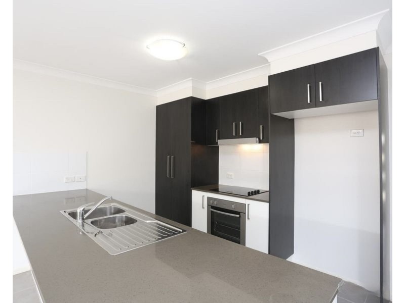 2/15 McCallum Street, Caboolture QLD 4510