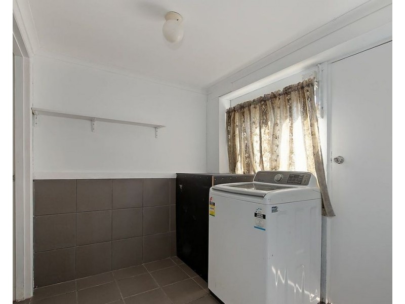 2 Bluegum Street, Kallangur QLD 4503