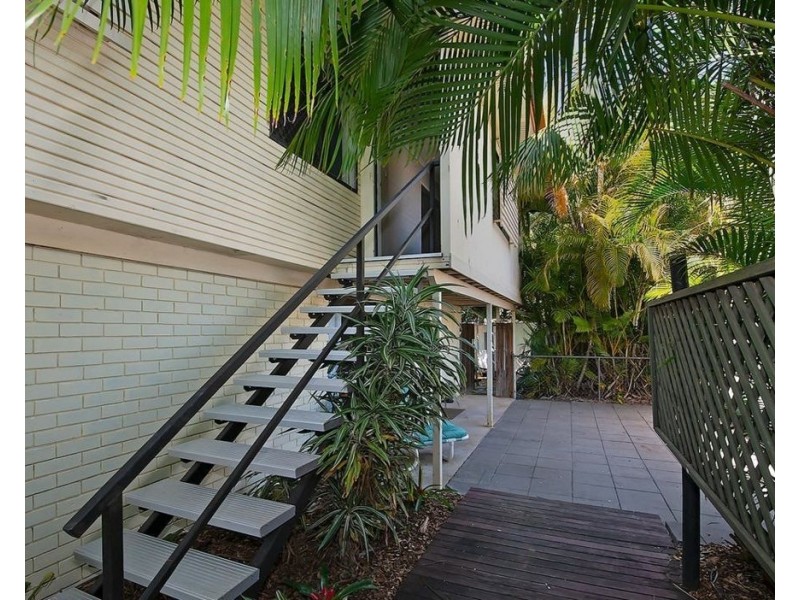 2 Bluegum Street, Kallangur QLD 4503