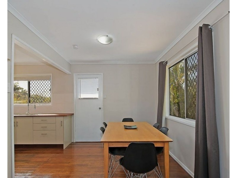 2 Bluegum Street, Kallangur QLD 4503