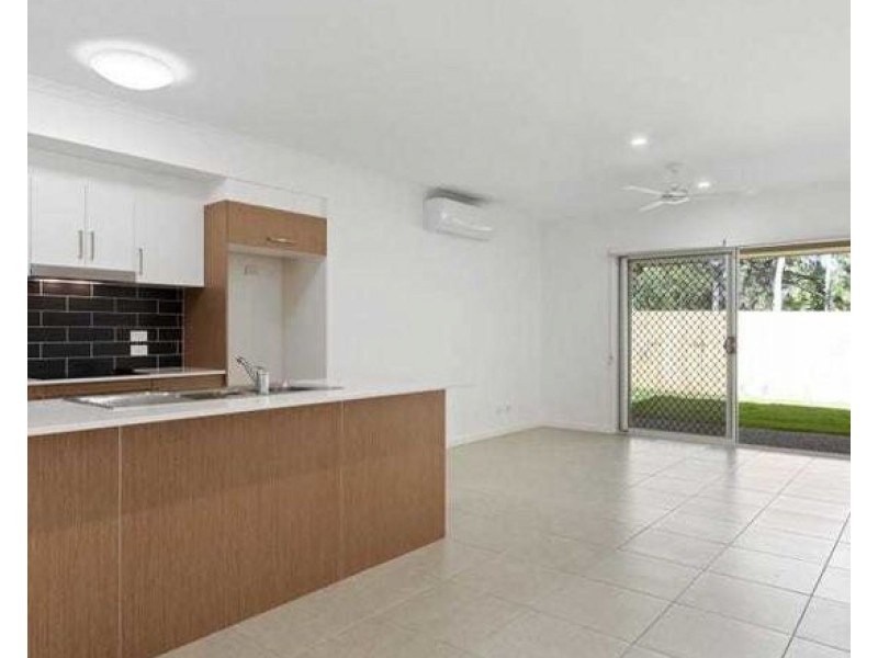 1 & 2/48 Neale Road, Morayfield QLD 4506