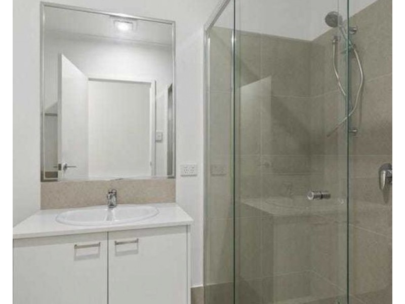1 & 2/48 Neale Road, Morayfield QLD 4506