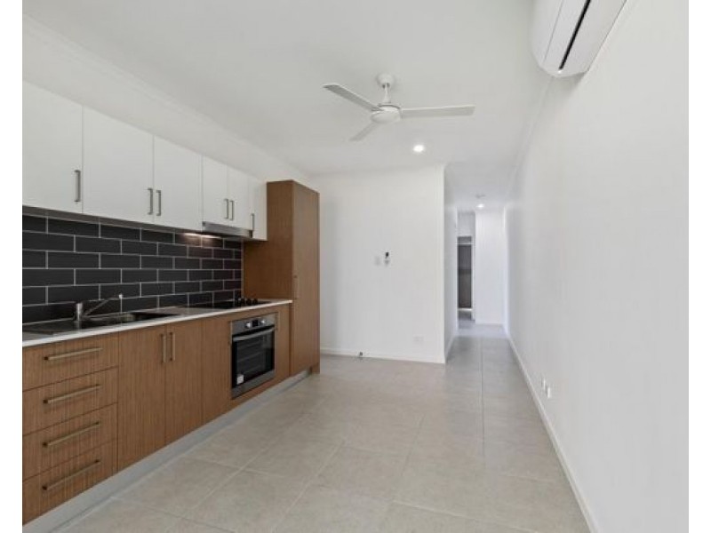 1 & 2/48 Neale Road, Morayfield QLD 4506