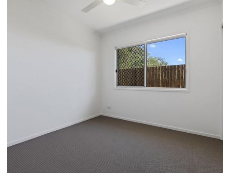 1 & 2/48 Neale Road, Morayfield QLD 4506