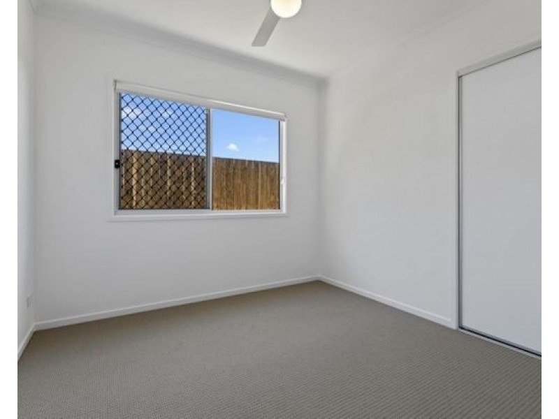 1 & 2/48 Neale Road, Morayfield QLD 4506