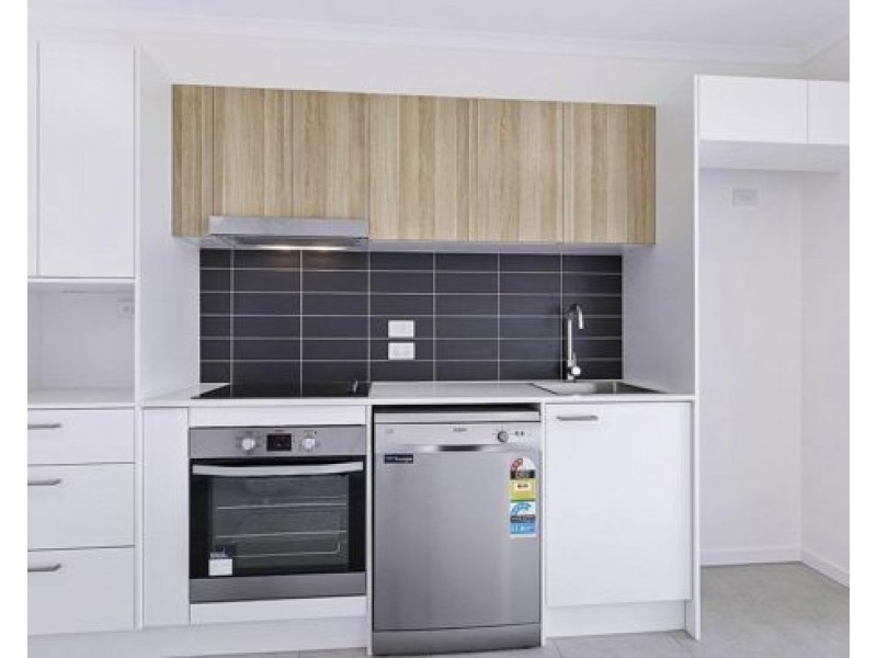 1 & 2/16 Proteus Street, Burpengary QLD 4505