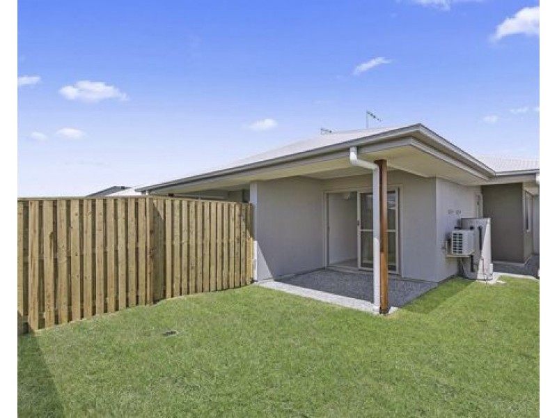 1 & 2/16 Proteus Street, Burpengary QLD 4505