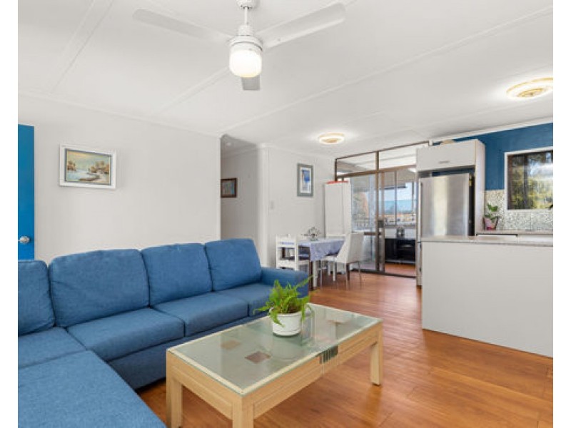 43 Patrick Street, Beachmere QLD 4510