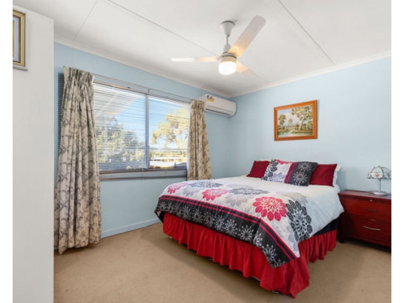 43 Patrick Street, Beachmere QLD 4510