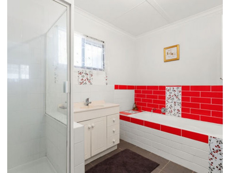 43 Patrick Street, Beachmere QLD 4510