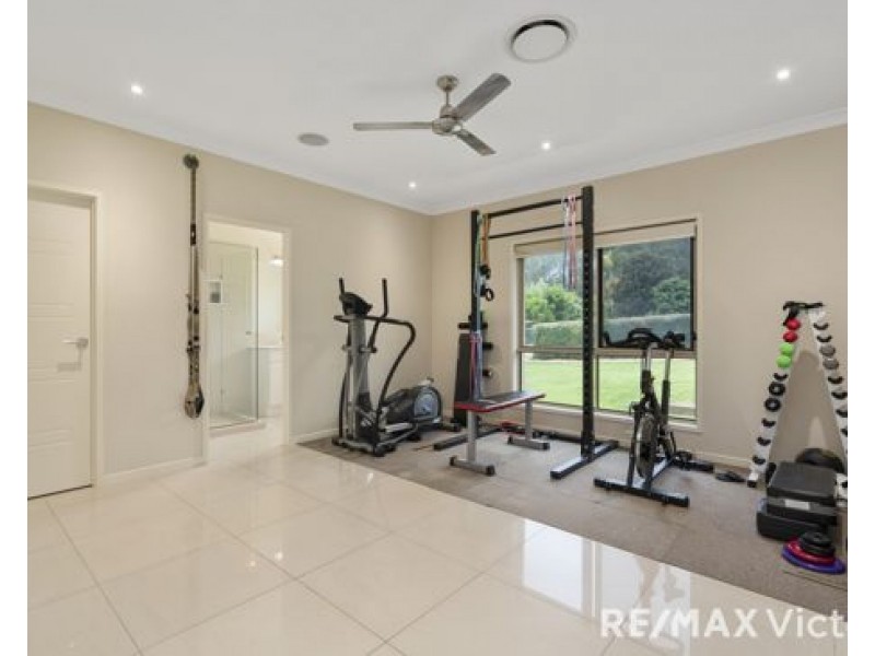 20 Hinchinbrook Court, Burpengary QLD 4505