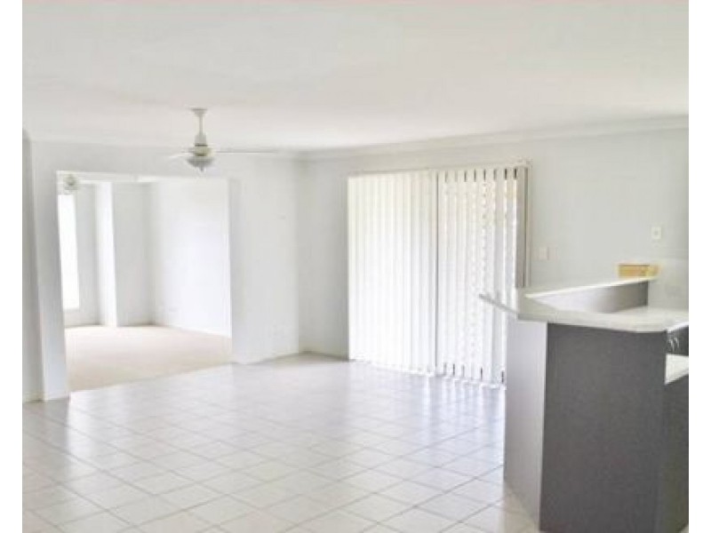 24 Paddington Street, Bellmere QLD 4510