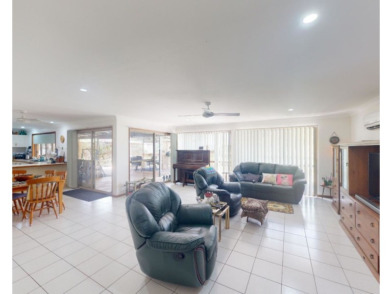 106 Thornbill Drive, Upper Caboolture QLD 4510