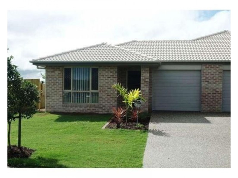 1&2/47 Reibelt Drive, Caboolture QLD 4510