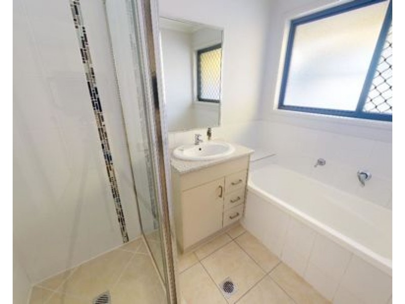 107 Summerfields Drive, Caboolture QLD 4510