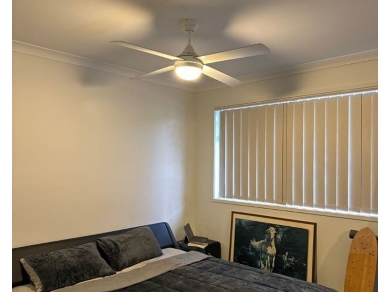 2/9 Nandina Court, Morayfield QLD 4506