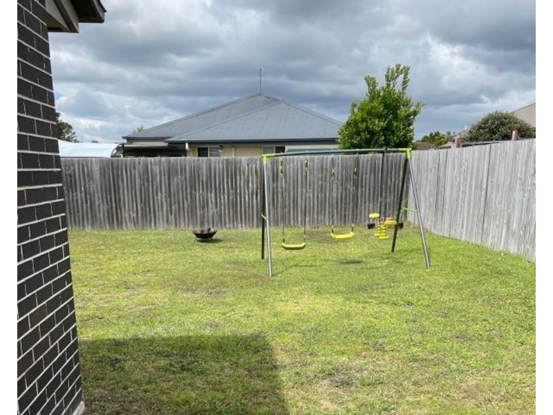 2/9 Nandina Court, Morayfield QLD 4506