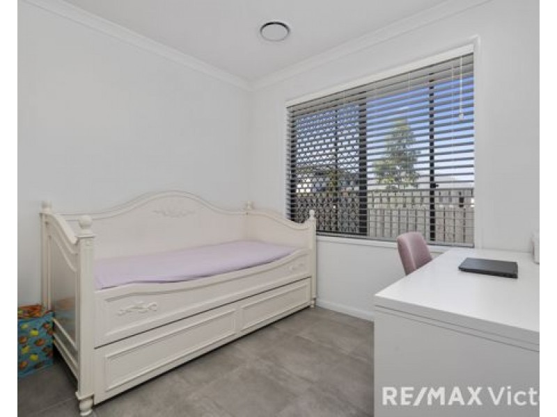 2 Ben Crescent, Caboolture South QLD 4510