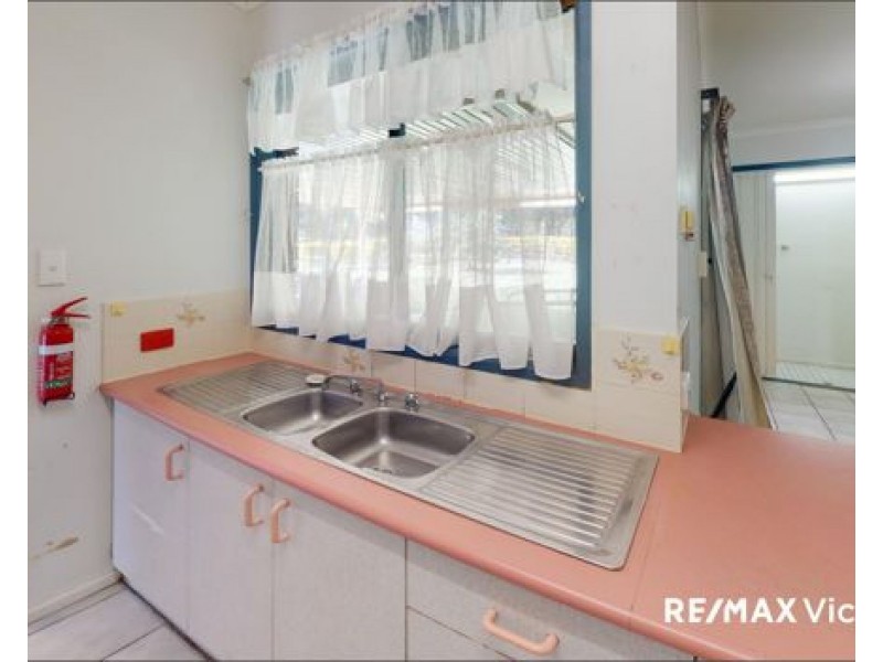 1 McLoughlin Road, Morayfield QLD 4506